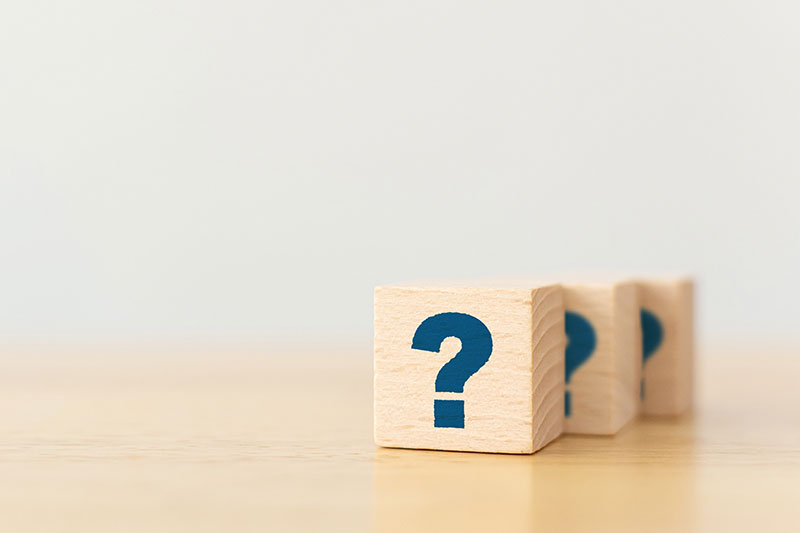 Quelle question poser à un voyant